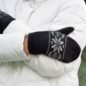 Black Scandinavian Woolen Mittens fleece-lined   with Simple Nordic pattern
