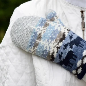 Scandinavian Woolen Mittens fleece-lined   with moose
