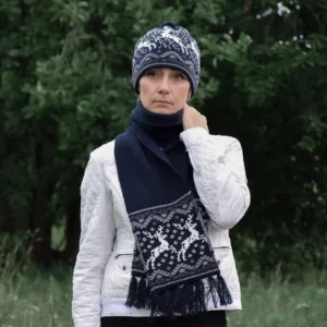 Knitted Scandinavian Navy  Woolen Scarf with Fair isle pattern  with reindeer