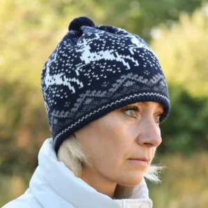 Navy Nordic winter hat with reindeer