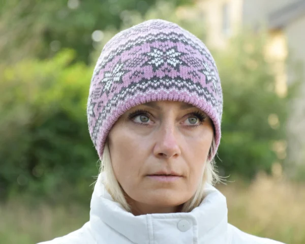 Pink Woolen Hat with selbu stars - Image 2