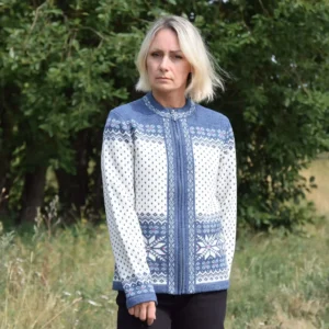 Blue Cardigan with Traditional Nordic pattern on the zipper