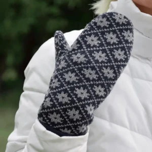 Navy fleece-lined Nordic woolen Mittens   with Fair Isle pattern