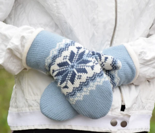 Blue Mittens fleece-lined  for Women   with Beautiful Fair Isle pattern