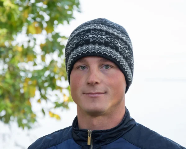 Gray Woolen Hat with selbu stars - Image 2