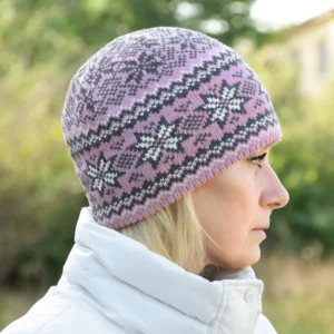Pink Woolen Hat with selbu stars
