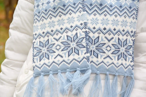 Blue Woolen winter Scarf with Beautiful Selbu stars - Image 2
