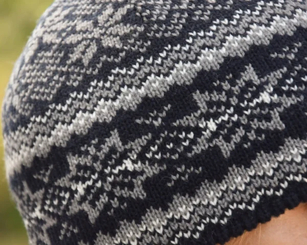 Gray Woolen Hat with selbu stars - Image 3